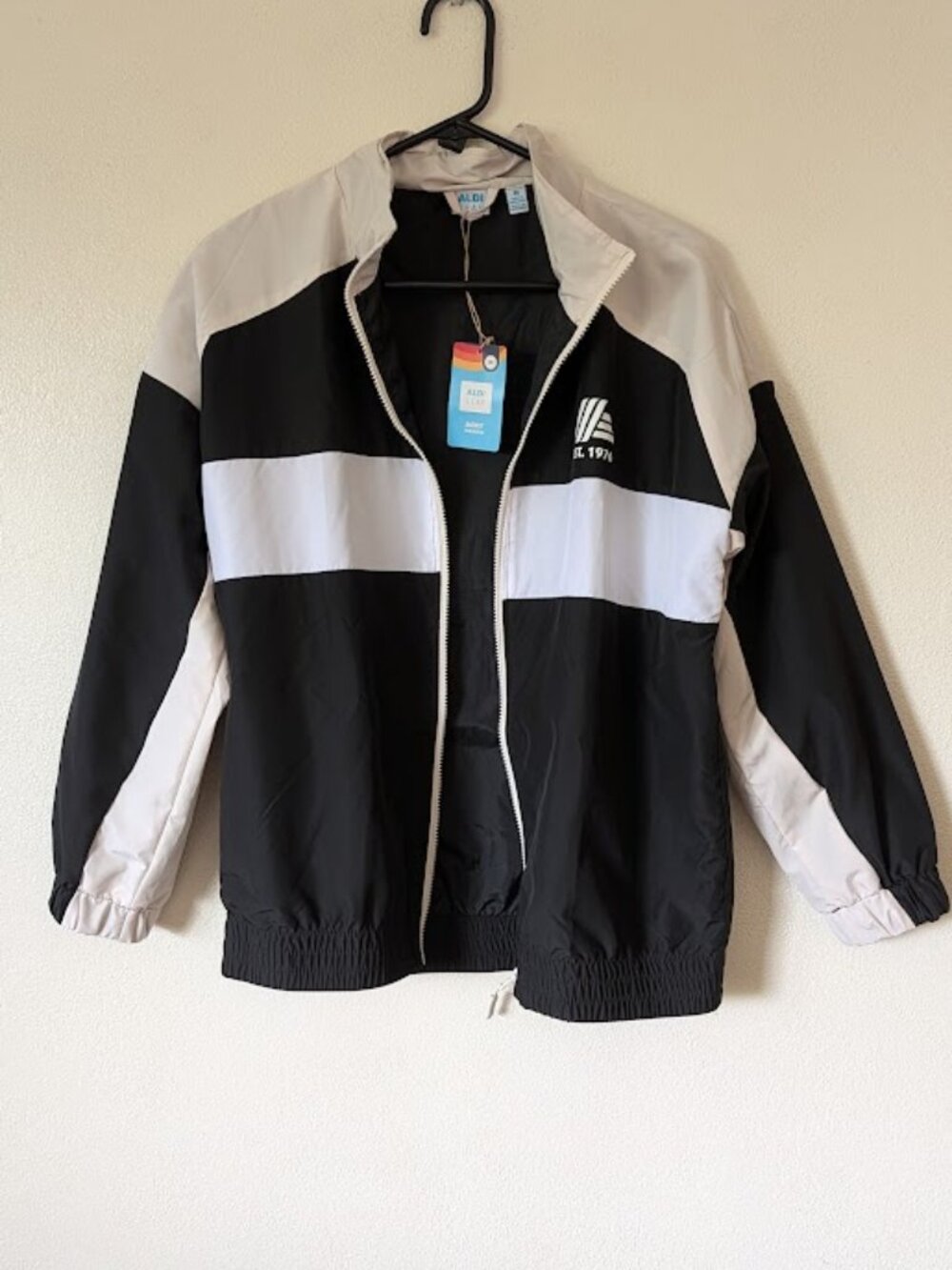 Unisex ALDI Color block Windbreaker Jacket – Black/White/Beige NWT